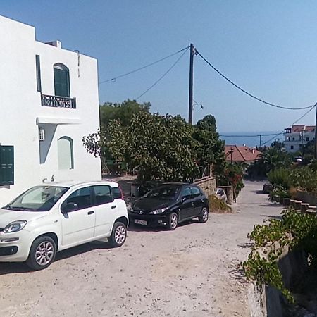 Pefka Armenistis Hotel Exterior photo