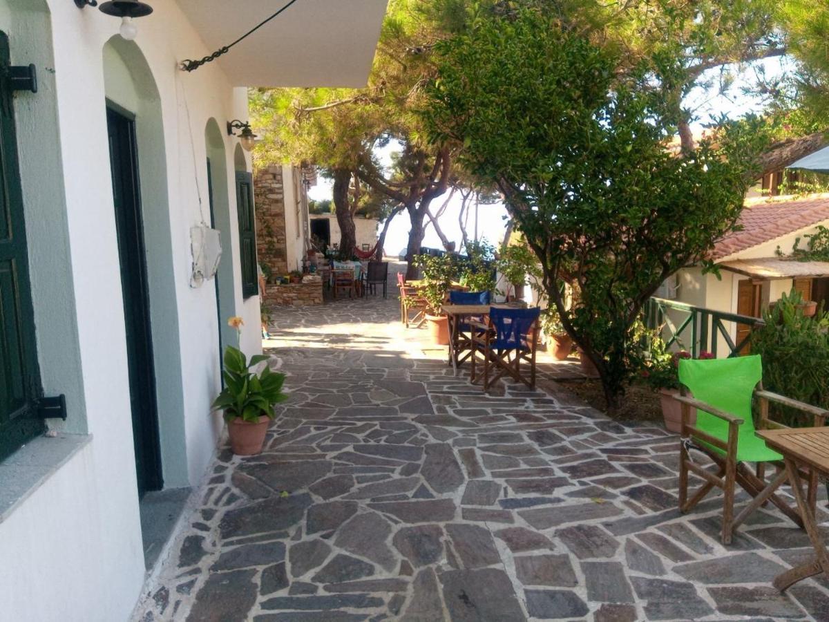 Pefka Armenistis Hotel Exterior photo